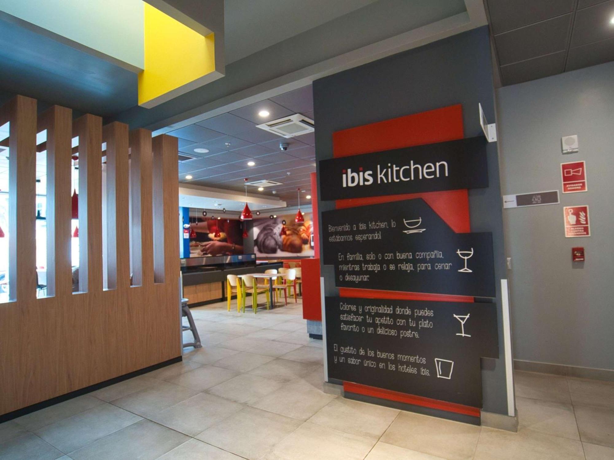 Ibis Trujillo 호텔 외부 사진